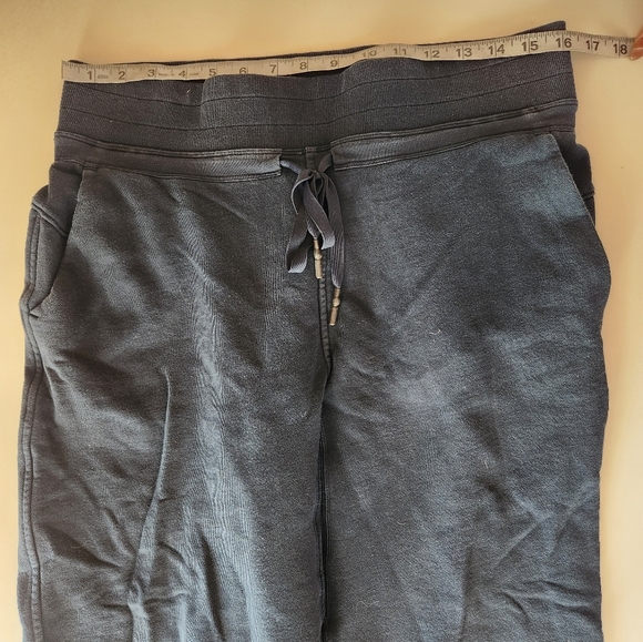 Lululemon Womens Sweatpant Joggers Navy Blue Size 10 Cropped - Picture 5 of 7